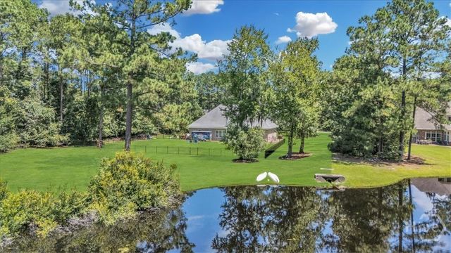 382 Savannah Road, Richmond Hill, GA 31324