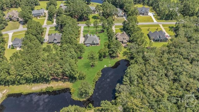 382 Savannah Road, Richmond Hill, GA 31324