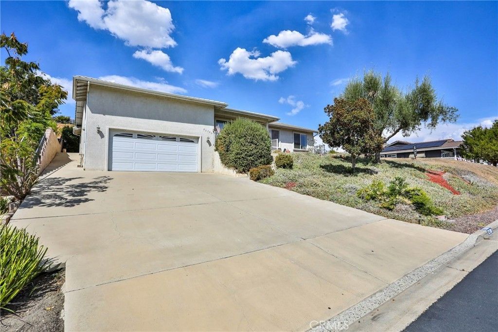 22700 Blue Teal, Canyon Lake, CA 92587 — exterior