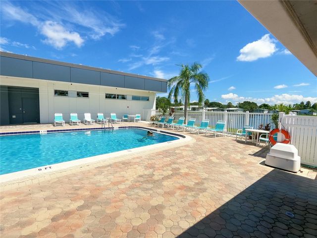 1100 BELCHER ROAD S 202, Largo, FL 33771