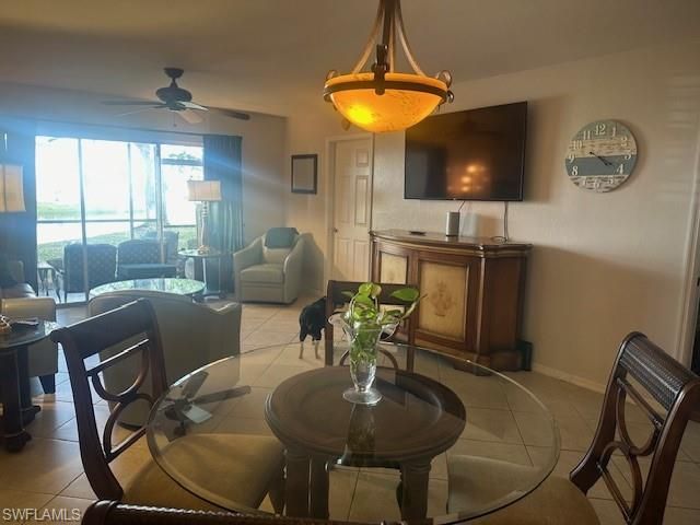 120 Pebble Shores DR 106, Naples, FL 34110