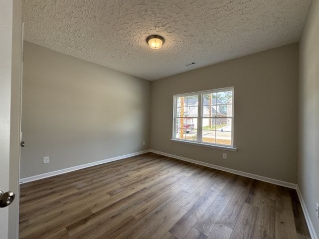 8 Laurel View St, Manchester, TN 37355