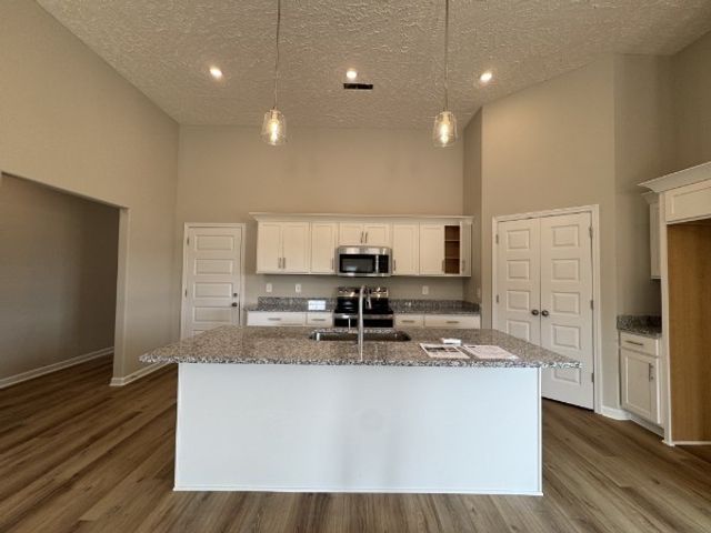 8 Laurel View St, Manchester, TN 37355