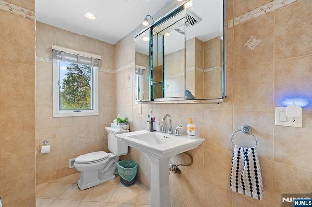 11 Barbara Drive, Clifton, NJ 07013
