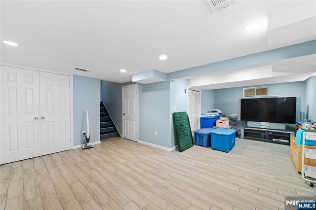 11 Barbara Drive, Clifton, NJ 07013