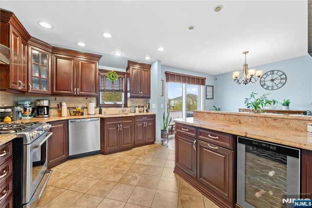 11 Barbara Drive, Clifton, NJ 07013