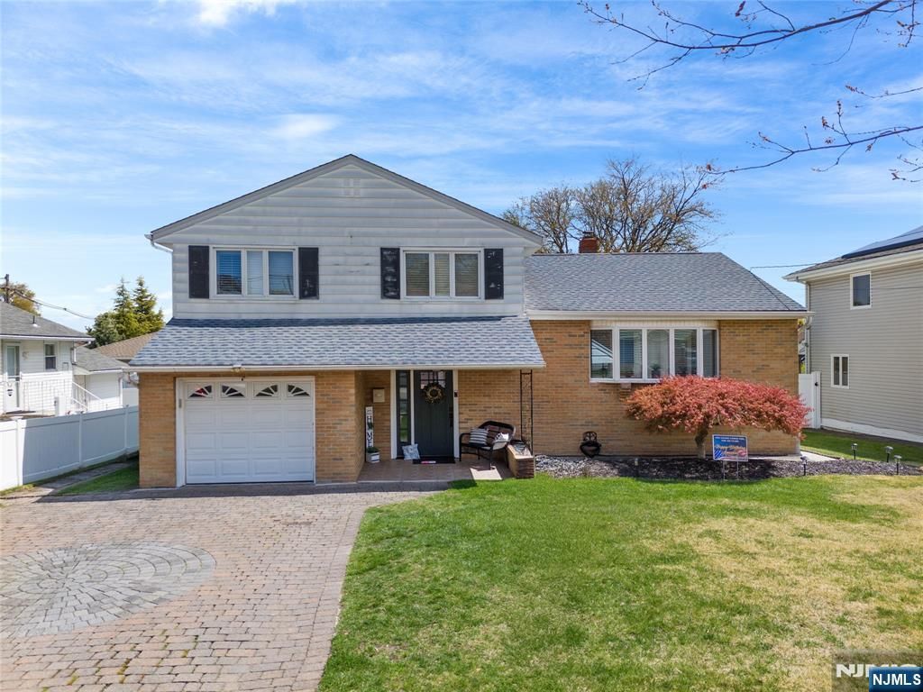 11 Barbara Drive, Clifton, NJ 07013