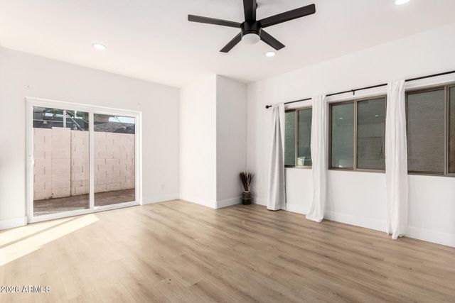 3034 N 39TH Street 12, Phoenix, AZ 85018