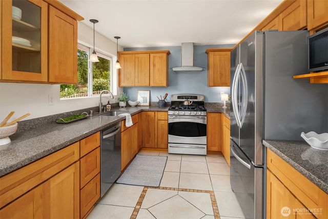 1428 153rd Place SE, Bellevue, WA 98007