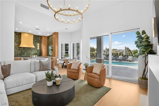 9624 Camden Hills Avenue, Las Vegas, NV 89145