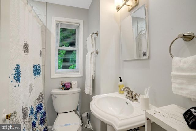 219 BUCHANAN ST, Alexandria, VA 22314