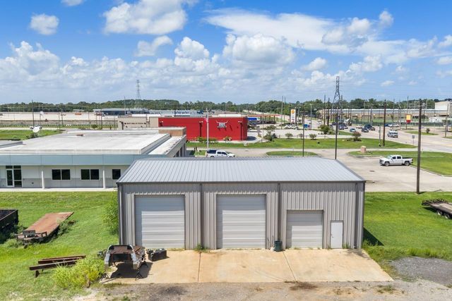 3706 Fm 646 Road N, Santa Fe, TX 77510