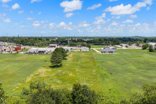 3706 Fm 646 Road N, Santa Fe, TX 77510