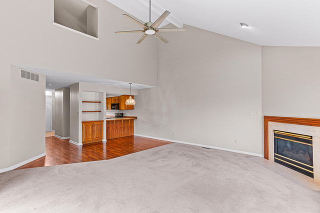 3020 Rivers Edge Drive, Wayne City, MI 48184