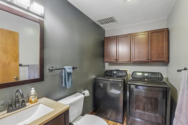 903 N Division Street, Waunakee, WI 53597