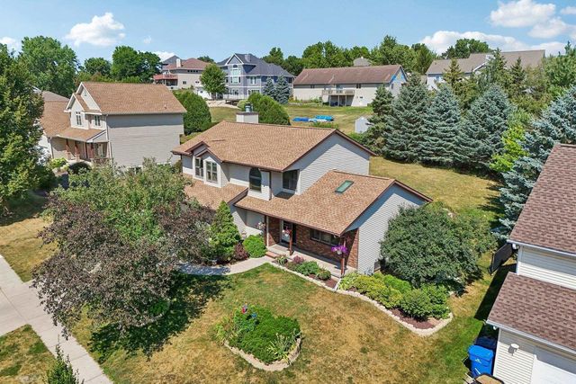 903 N Division Street, Waunakee, WI 53597