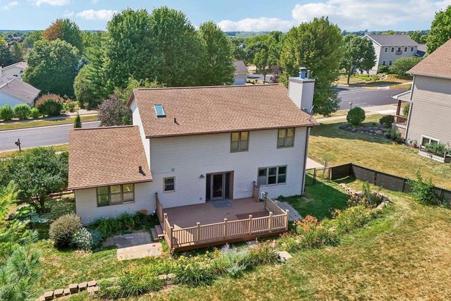 903 N Division Street, Waunakee, WI 53597