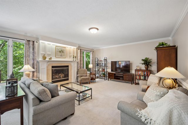 3521 133rd Way, Urbandale, IA 50323