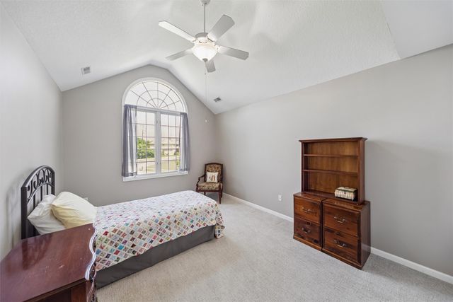 3521 133rd Way, Urbandale, IA 50323