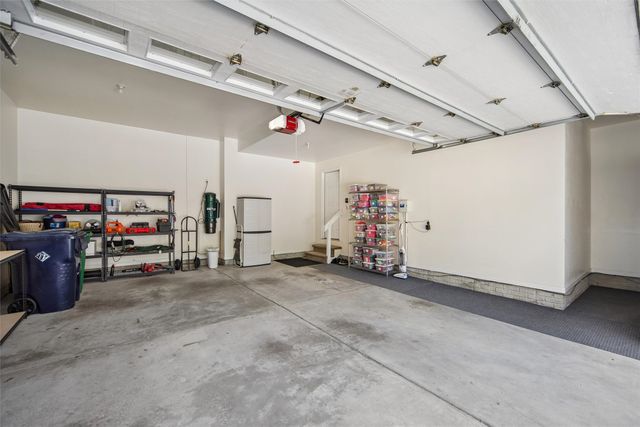 3521 133rd Way, Urbandale, IA 50323