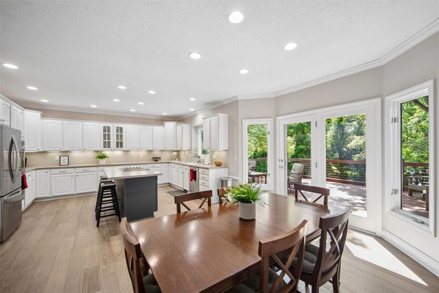 3521 133rd Way, Urbandale, IA 50323