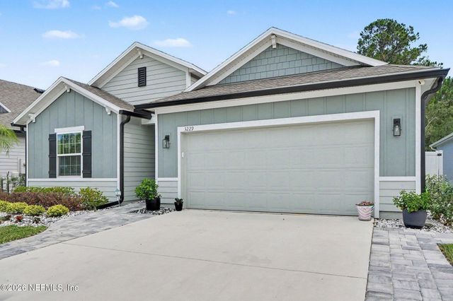 3229 CROCUS Lane, Green Cove Springs, FL 32043