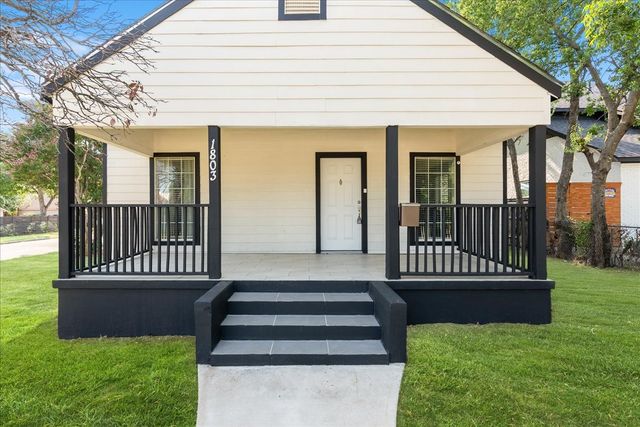 1803 N Winnetka Avenue, Dallas, TX 75208