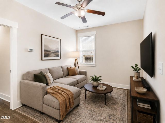 259 Tobacco Farm Way, Chapel Hill, NC 27516