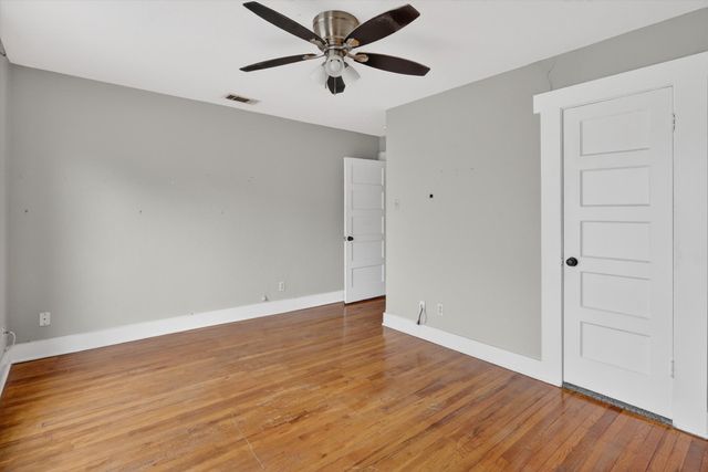 3208 Sandage Avenue, Fort Worth, TX 76109