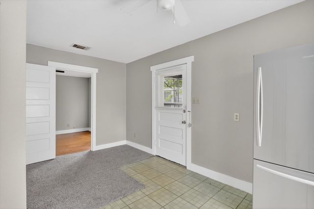 3208 Sandage Avenue, Fort Worth, TX 76109