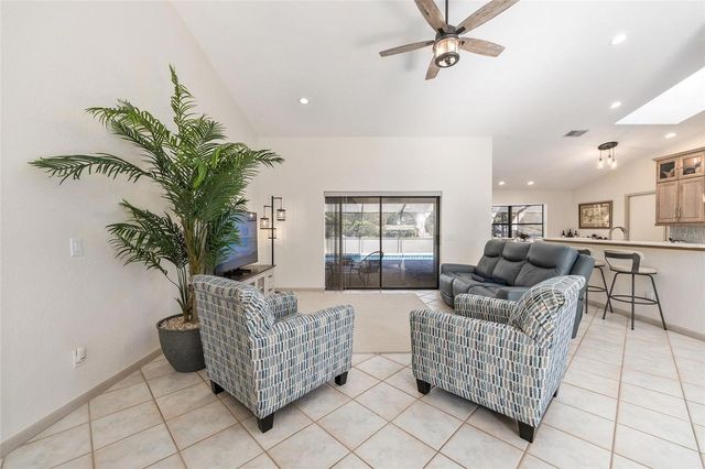 19349 SW 90TH LANE ROAD, Dunnellon, FL 34432