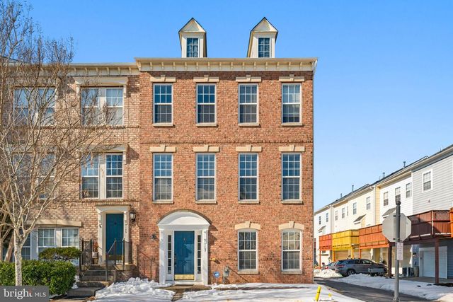 1107 FARRISH PL, Fredericksburg, VA 22401