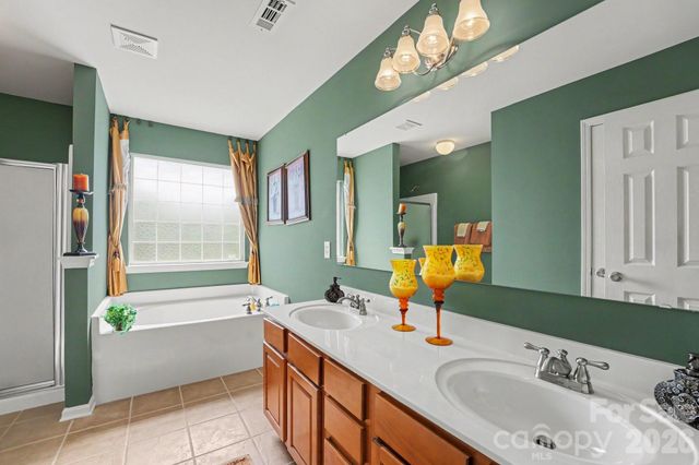 116 Wedge View Way, Statesville, NC 28677