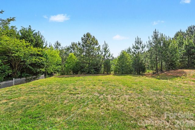 116 Wedge View Way, Statesville, NC 28677