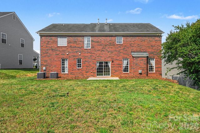 116 Wedge View Way, Statesville, NC 28677