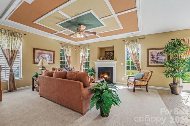 116 Wedge View Way, Statesville, NC 28677