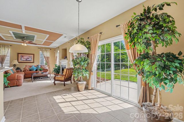 116 Wedge View Way, Statesville, NC 28677