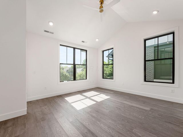 1305 Highland Street, Columbus, OH 43201