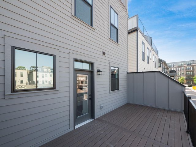 1305 Highland Street, Columbus, OH 43201