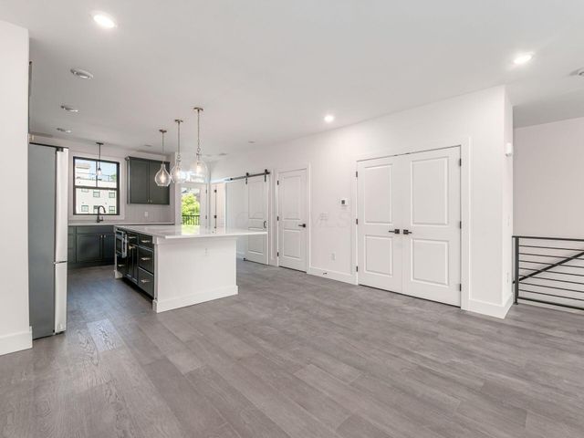 1305 Highland Street, Columbus, OH 43201