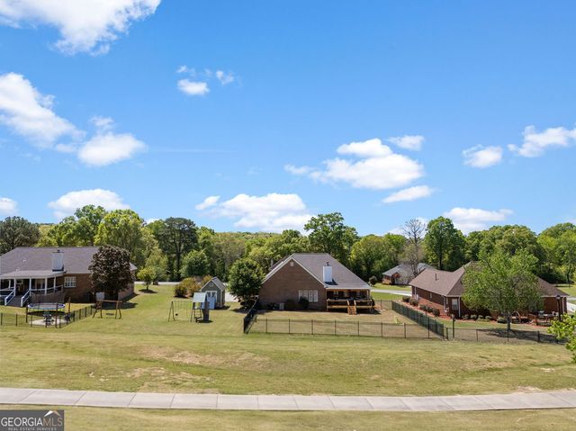 140 W Meadow Lakes Boulevard, Cedartown, GA 30125