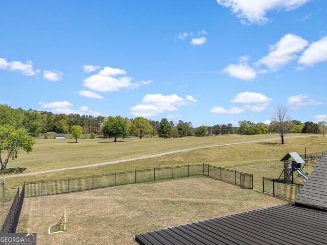 140 W Meadow Lakes Boulevard, Cedartown, GA 30125
