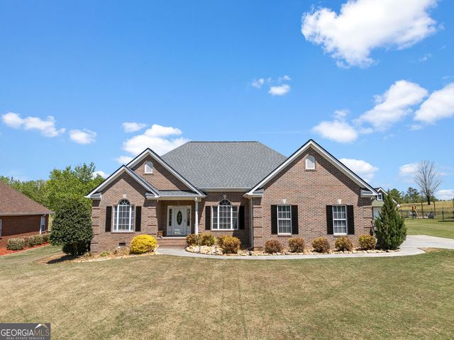 140 W Meadow Lakes Boulevard, Cedartown, GA 30125