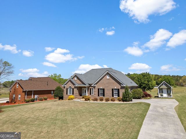 140 W Meadow Lakes Boulevard, Cedartown, GA 30125