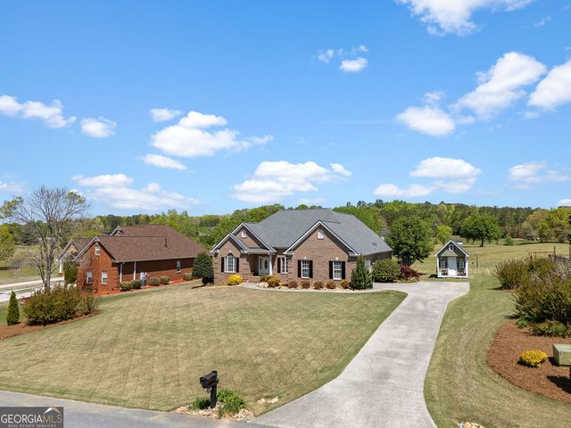 140 W Meadow Lakes Boulevard, Cedartown, GA 30125