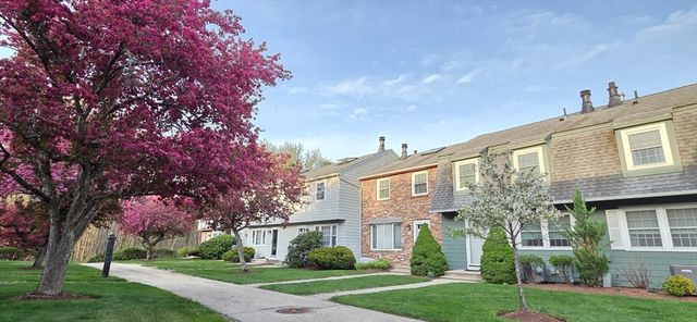 25 Prescott Drive 25, Chelmsford, MA 01863