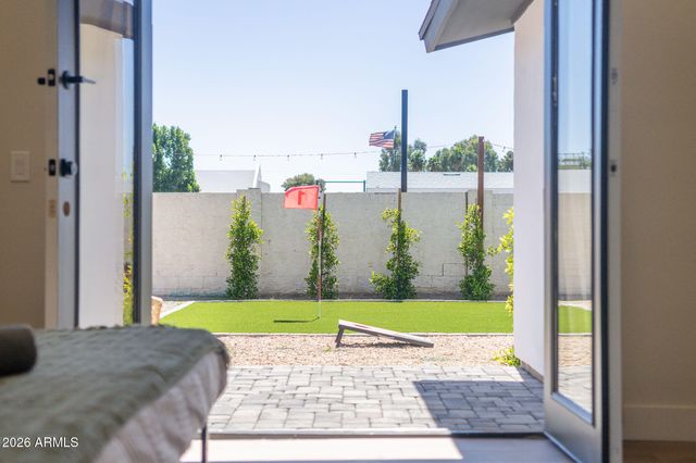 5333 E FRIESS Drive, Scottsdale, AZ 85254