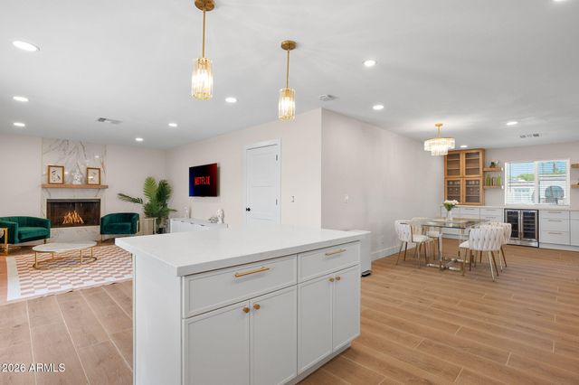 5333 E FRIESS Drive, Scottsdale, AZ 85254