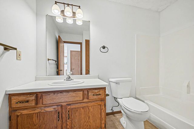 5747 Otter View Trail, White Bear Twp, MN 55110