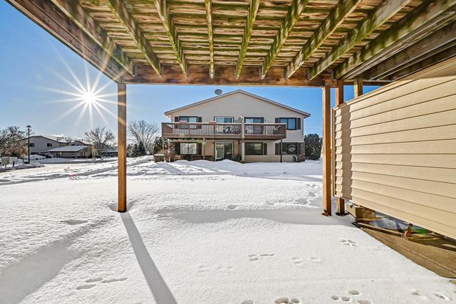 5747 Otter View Trail, White Bear Twp, MN 55110